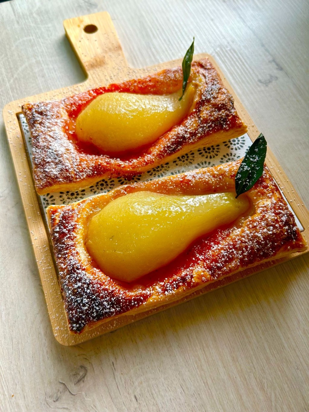 Los hojaldres de pera de la chef Coque Fariña: un capricho elegante al alcance de&nbsp;todos